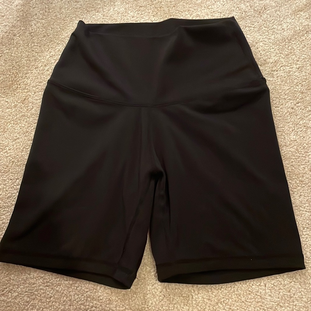 Yunoga Biker Shorts
